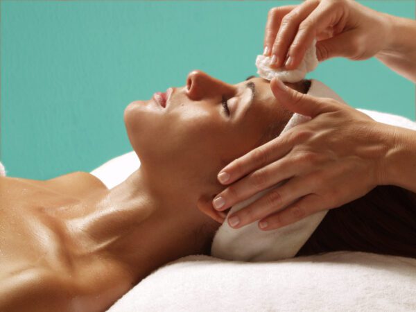 Cosmetología Profesional Online 2025 - Imagen 2